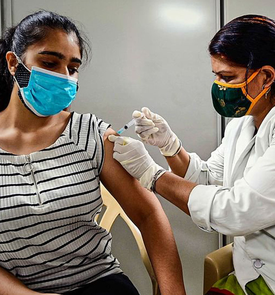 India surpasses in a vaccine injection
